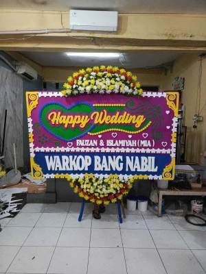 Papan Bunga di Pakistaji Wonoasih