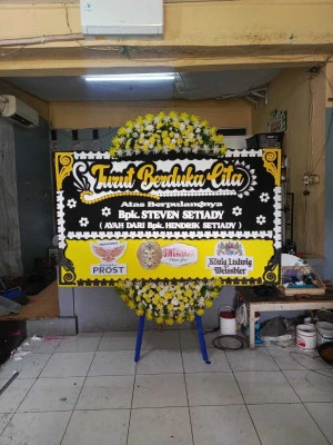Papan Bunga di Pakistaji Wonoasih
