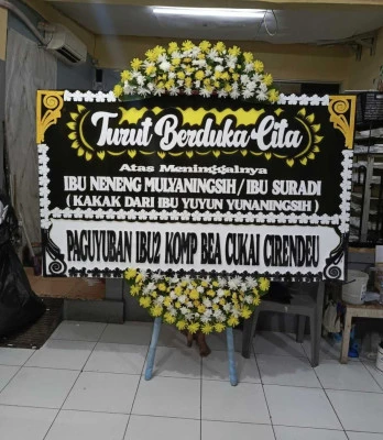 Papan Bunga di Pakistaji Wonoasih