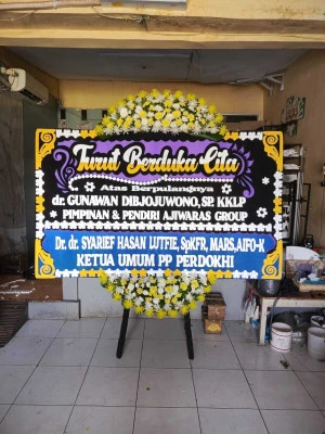 Papan Bunga di Pakistaji Wonoasih